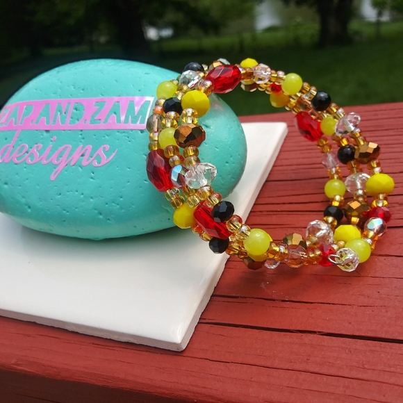 Glass Beaded Bracelet Red Chiefs Gold Love Handmade Taylor Swift Vibes Artisan - Picture 13 of 15